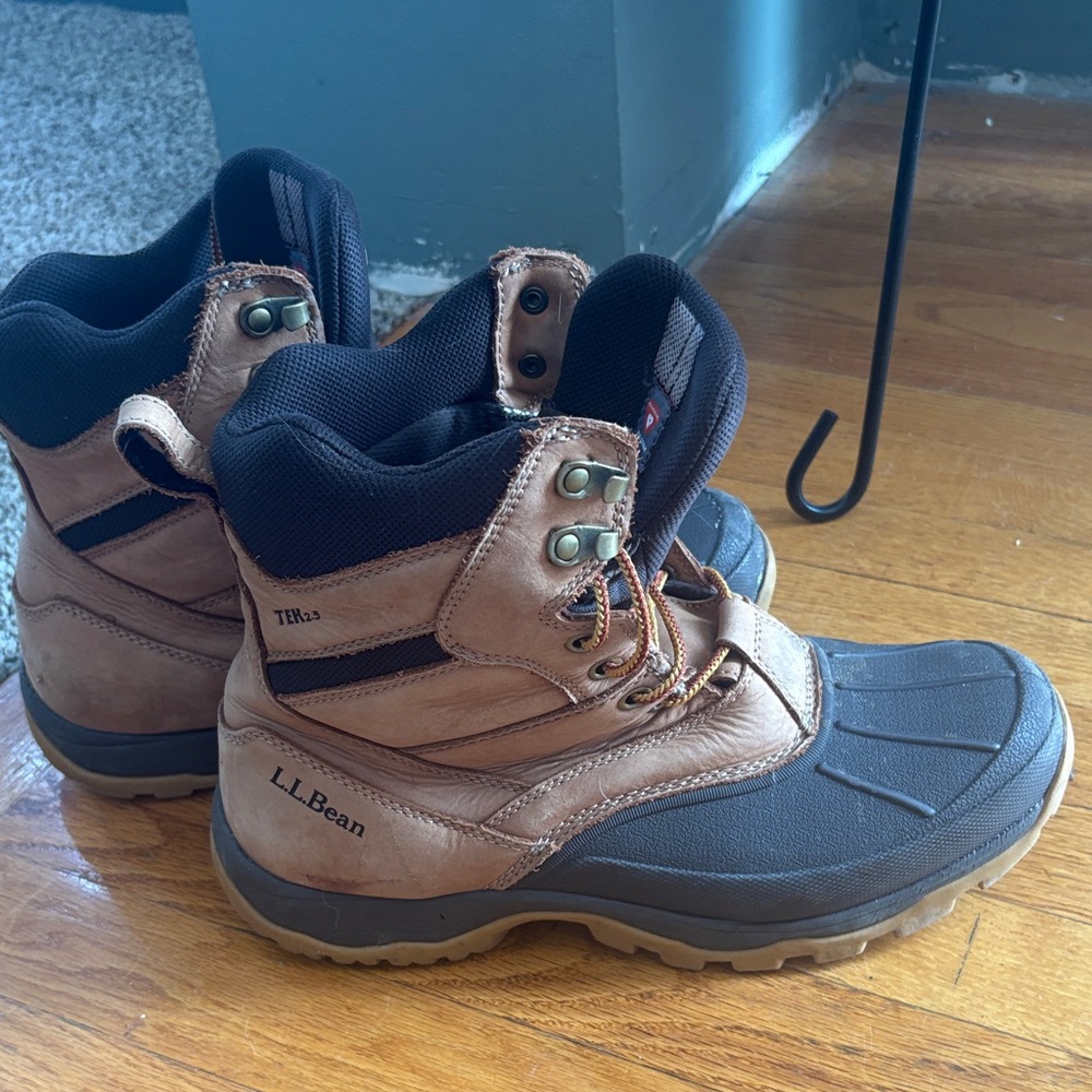 L.L. Bean Men's Brown and Black Snow Boots
